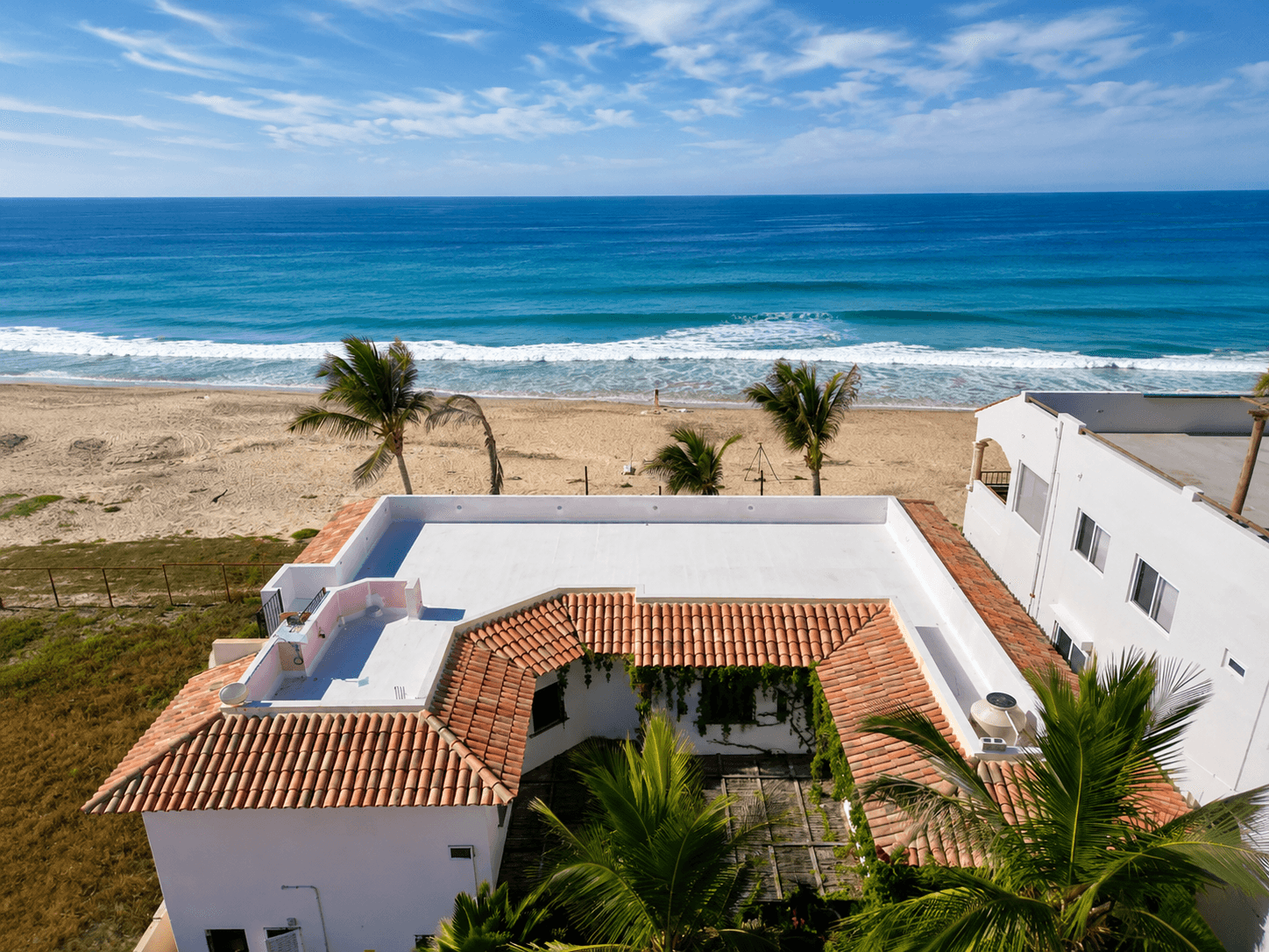 The Cerritos Beach Inn